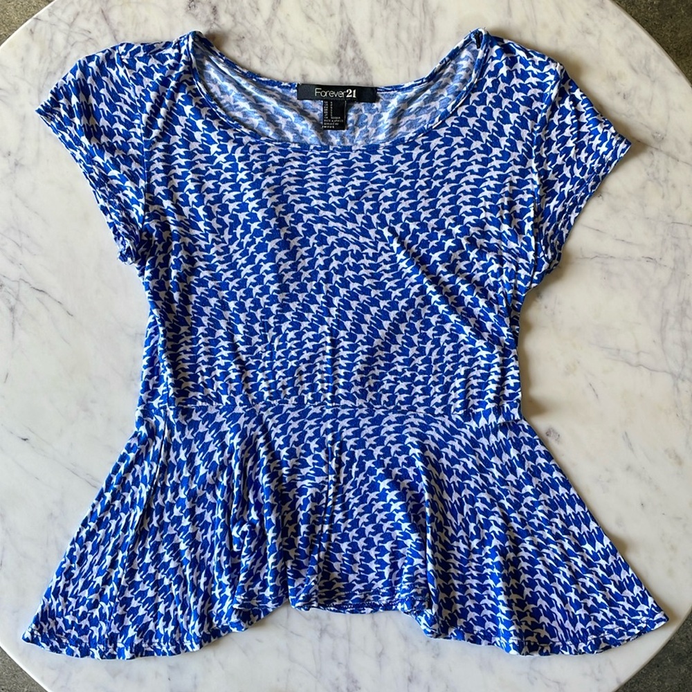 Forever 21 Bird Print Peplum Top Size Small
